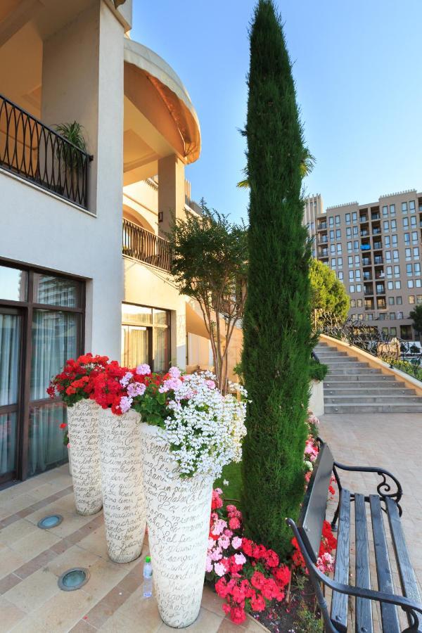 Royal Beach Apartment Barcello G Слънчев бряг Екстериор снимка
